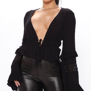 Desert Paradise Ruffled Top - Black